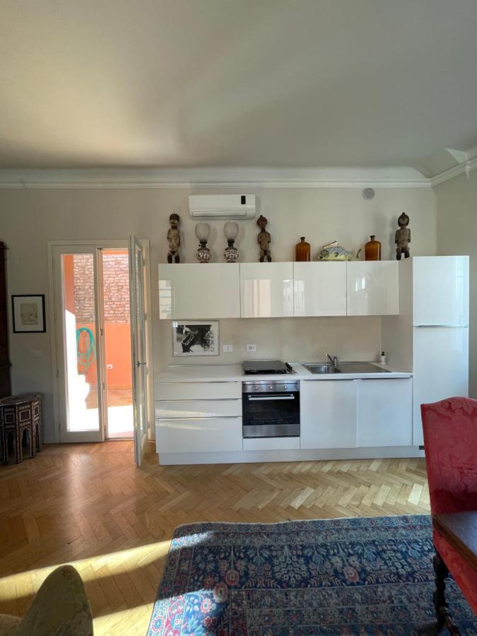 Elegante Appartamento In Centro A Cesena Ngoại thất bức ảnh